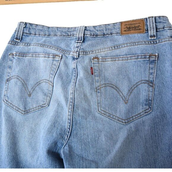 Levi’s 515 Bootcut Jeans Women’s 16M Mid Wash Blue Stretch Denim Classic Mid - Picture 5 of 11